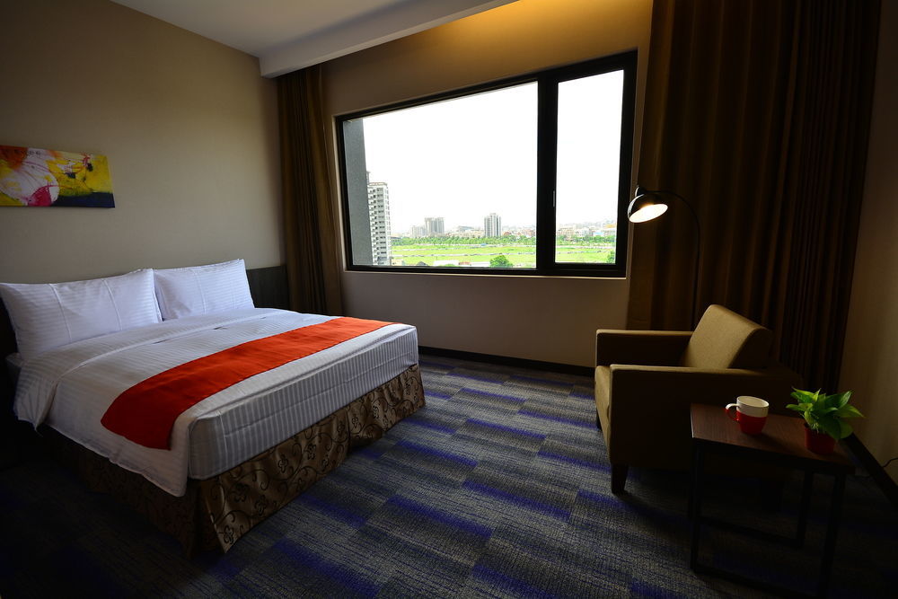 Hoya Resort Hotel Kaohsiung Exterior foto