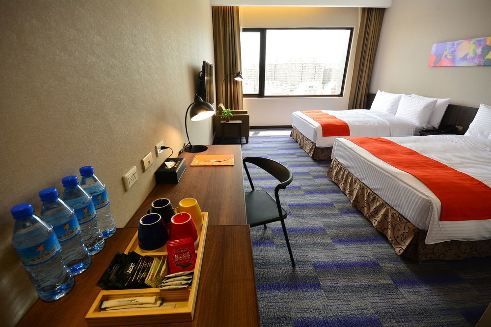 Hoya Resort Hotel Kaohsiung Exterior foto
